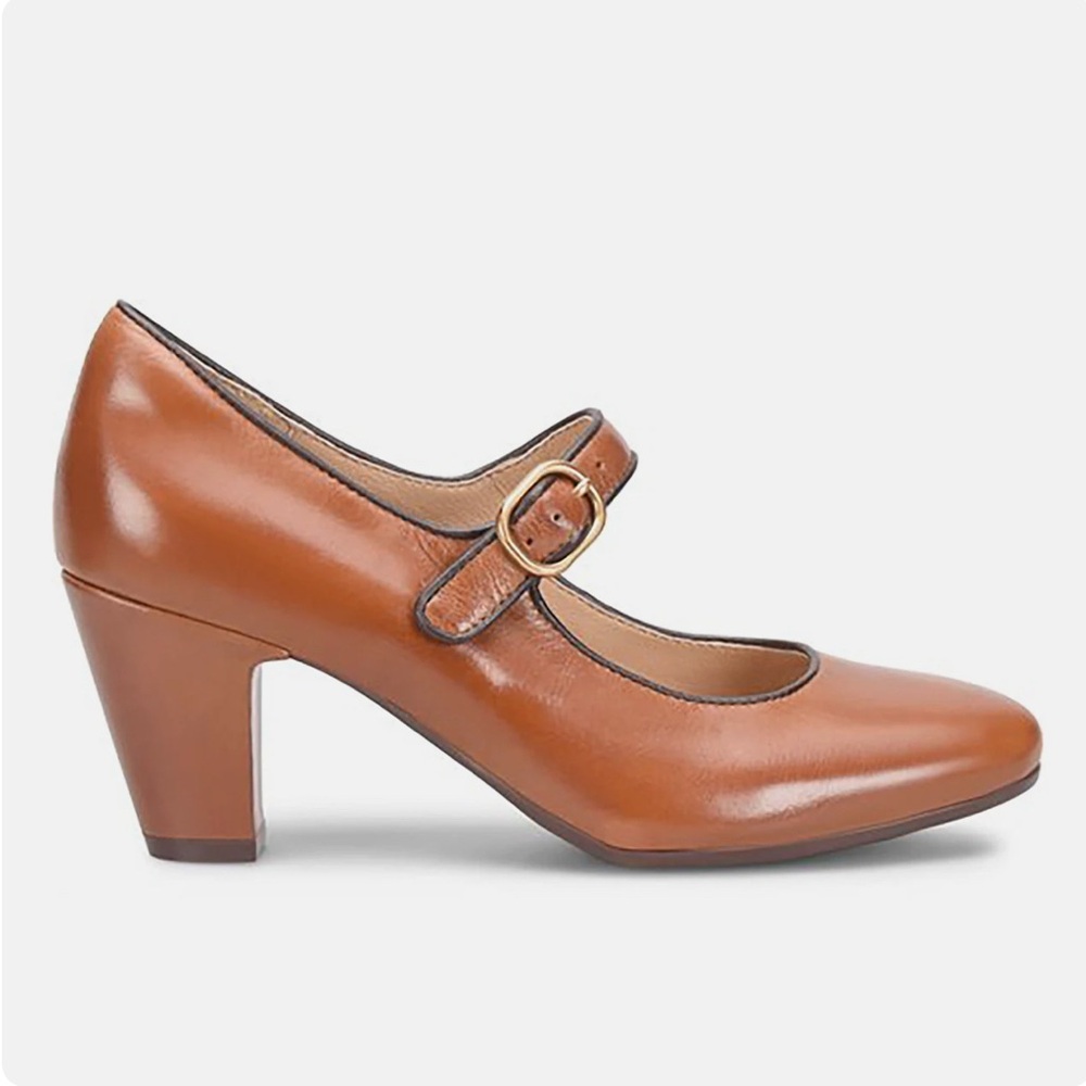 Sofft Leslie Heel | never worn!